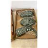 Image 2 : TRAY OF TOY CARS, 3 PIECE ALLIGATOR DECORATION AND TOYS