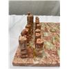 Image 2 : Beautiful Vintage Hand Carved Onyx / Marble Chess Set and Board. Complete