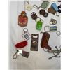 Image 2 : Lot of Vintage Keychains