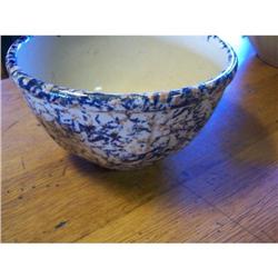 9" Redwing Paneled Sponge Bowl #1930979