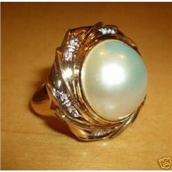 14K Yellow Gold Mabe Pearl & Diamond Ring #1939483