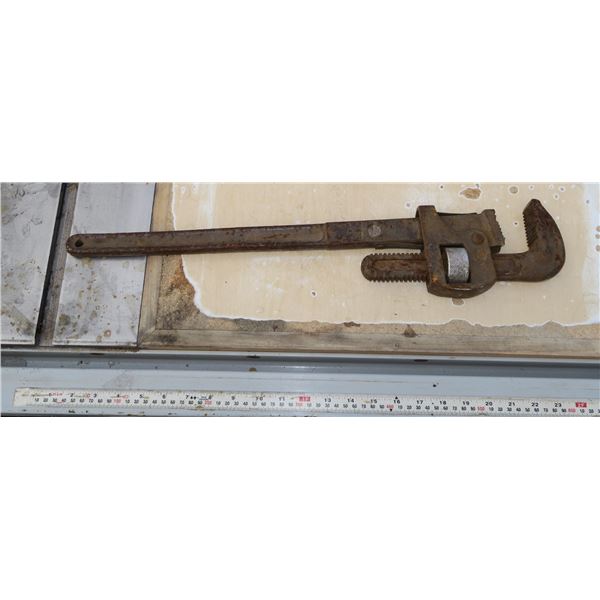 Large Pipe Wrench