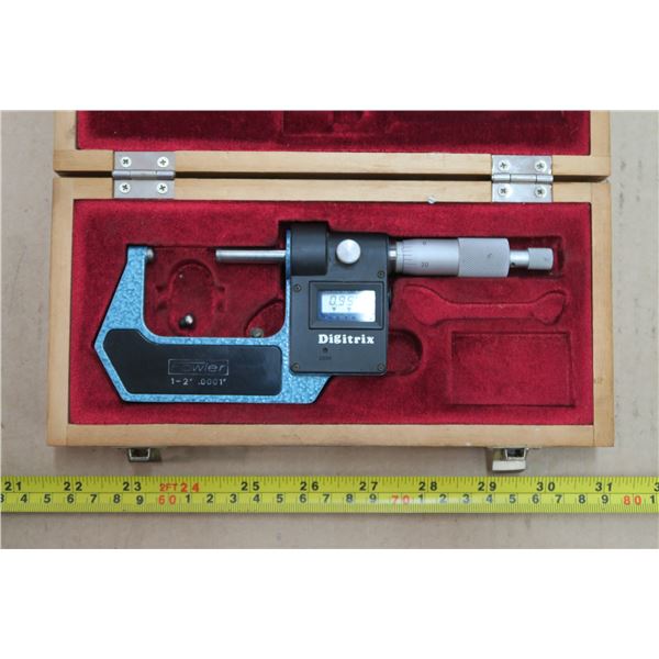 1-2" Digital Micrometer - Fowler