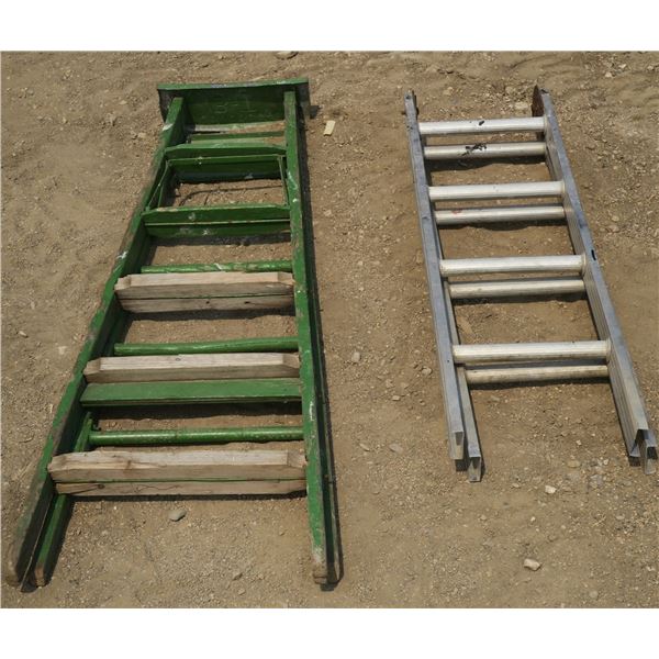 Wooden Step Ladder + Aluminum Folding ladder
