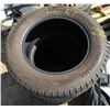 Image 4 : 265/60/18 Yokohama Iceguard Set of 4 Tires
