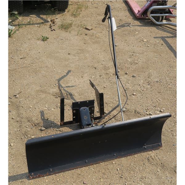 Craftsman 42" Snow Blade c/w Mounting Bracket (Needs Cable)