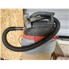 Image 1 : Husky 2.5 gallon wet/dry vac - works, no issues