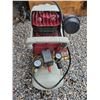 Image 2 : Tool shop 2HP - 8 gallon air compressor - works