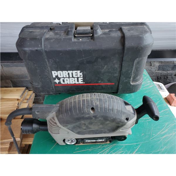 Porter cable 2.5 X 14 belt sander - working