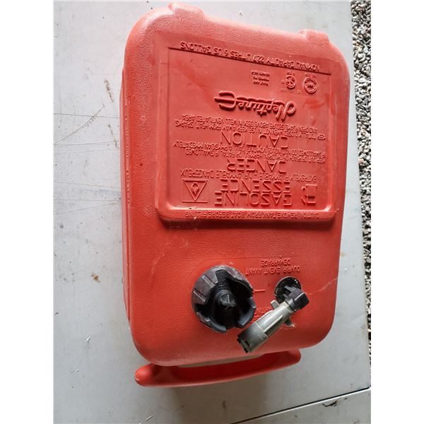 5 gallon boat gas tank (poly) no leaks