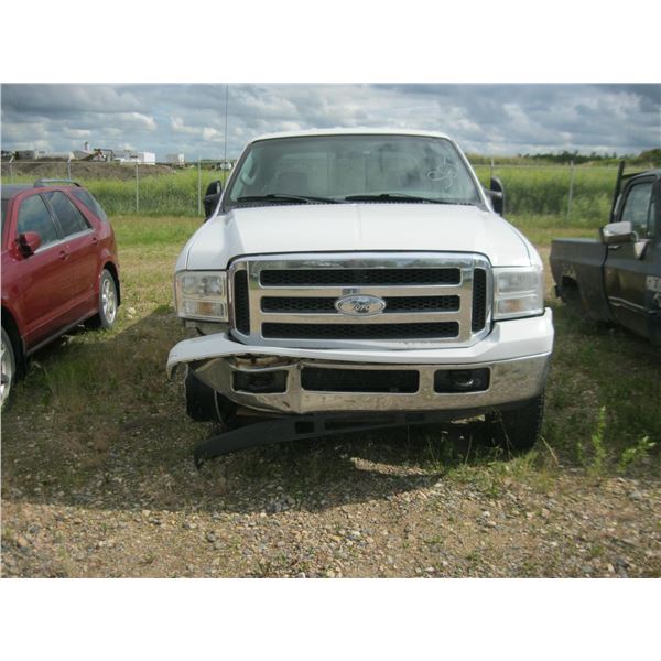 2007 FORD F250 WHITE 1FTSW21557EB38045 (NO KEYS)