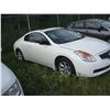 Image 2 : 2008 NISSAN ALTIMA WHITE (HAS KEYS)