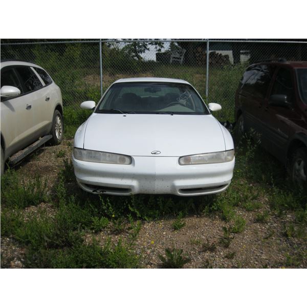 2000 OLDSMOBILE INTRIGUE WHITE 1G3WS52H0YF206061 (NO KEYS)