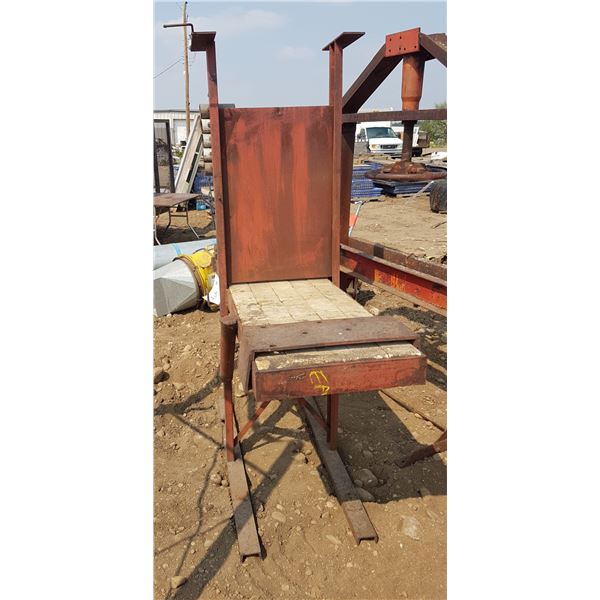 Shop Stand 6' X 2' X 6.5'