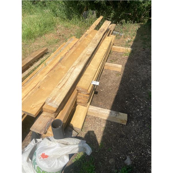 Lot of Misc. Lumber 2' + 8' Pcs. *ITEM OFF SITE*
