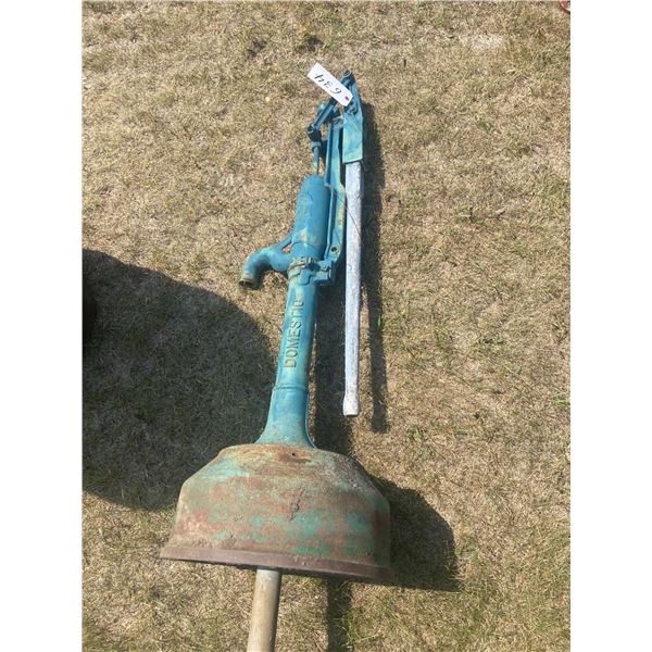 Well Pump, c/w Base - Domestic *ITEM OFF SITE*