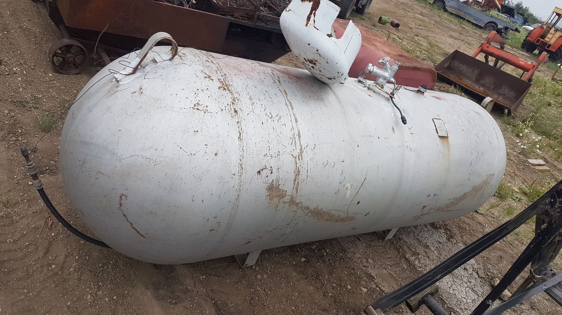 500 Gal Propane Tank