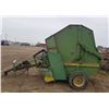 Image 2 : John Deere 410 Round Bailer