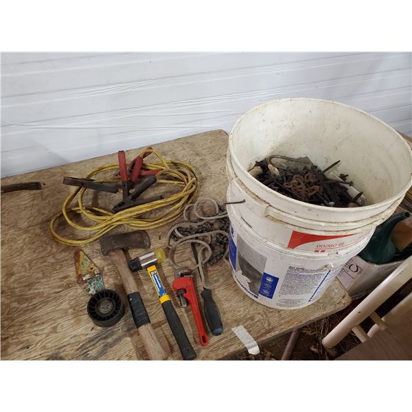 Hatchet / Mallet & Large Lot Fasteners