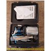 Image 2 : Campbell Hausfield Suction Feed Spray Gun & Acc.