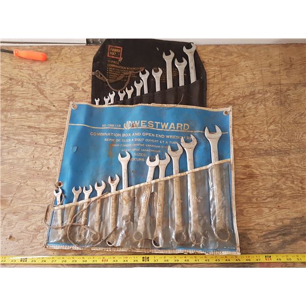 2 Wrench Sets / Rolls