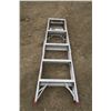Image 1 : 5' Aluminum Ladder