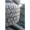 Image 3 : 2× 275/65/20 Hankook Tires