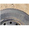 Image 3 : 245/70/16 Motomaster Tire & Rim