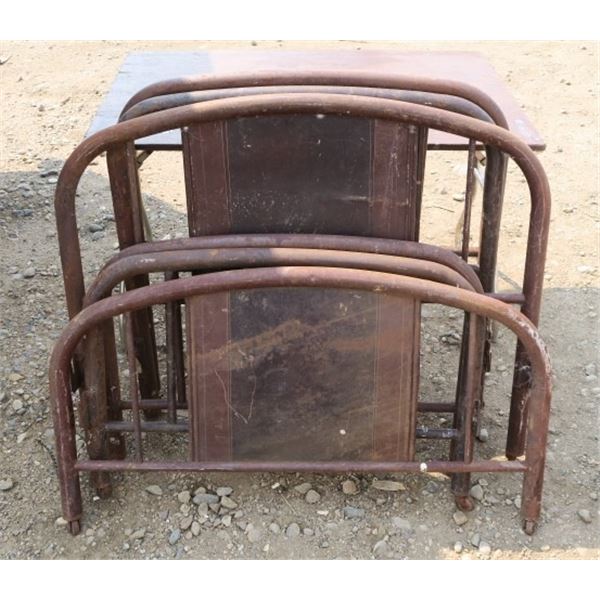 Lot of 6 Bed Frame Pieces