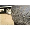 Image 3 : Set of 4 235/55/17 Tires