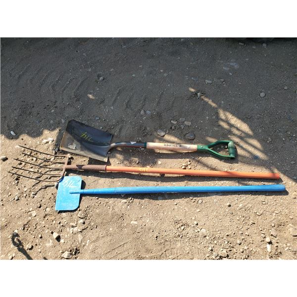 square shovel, scraper, 5 tine fork (3 items)