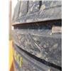 Image 5 : 4 X 225/40/R19 Tires