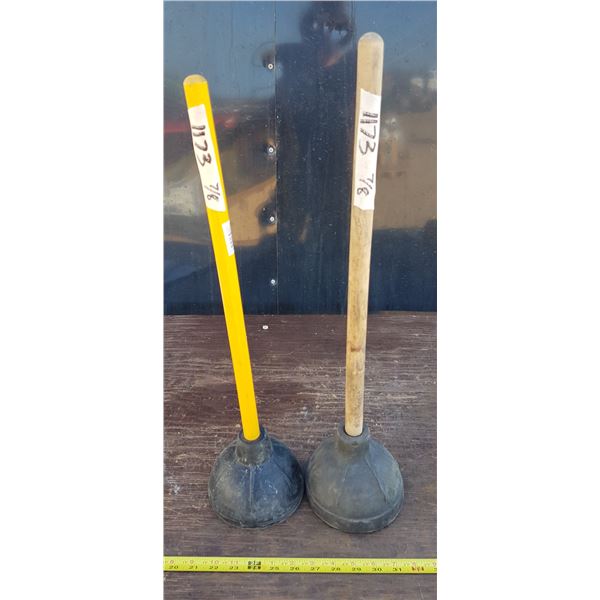 2 Toilet Plungers