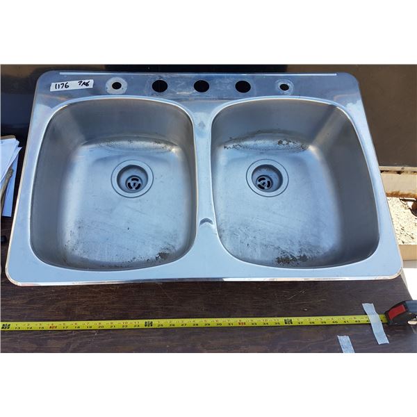 Kitchen Sink 31 X 20.5