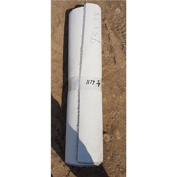 9'5" X 3'4" Roll New Condition Carpet