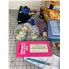 Image 2 : CRAFT RELATED LOT