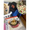 Image 2 : MISC LOT LAUNDRY BASKET BAGS HATS TIN SIGN ETC