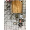 Image 2 : MISC LOT ANTIQUES VINTAGE ETC