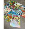 Image 2 : LOT OF VINTAGE CHILDRENS BOOKS SOME WITH RECORD STORIES