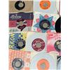 Image 2 : LOT OF 45 RPM RECORDS
