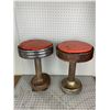 Image 1 : VINTAGE DINER STOOLS