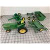 Image 1 : JOHN DEERE TOY TRACTOR AND IMPLEMENTS