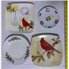 Image 1 : 4 festive plates