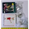 Image 1 : Festive spreaders, napkin holders, plate.