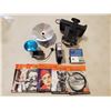 Image 1 : vintage camera items