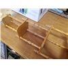 Image 3 : 5 shelf decorator corner stand 51" tall