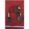 Image 2 : 2 Pairs Vintage Headphones