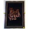 Image 2 : 2 Framed Velour Prints