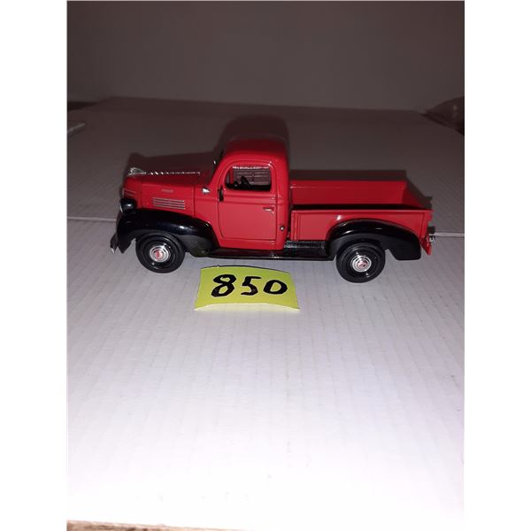 1941 Plymouth 1:24 pick up