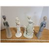 Image 2 : 4 Porcelain female figurines